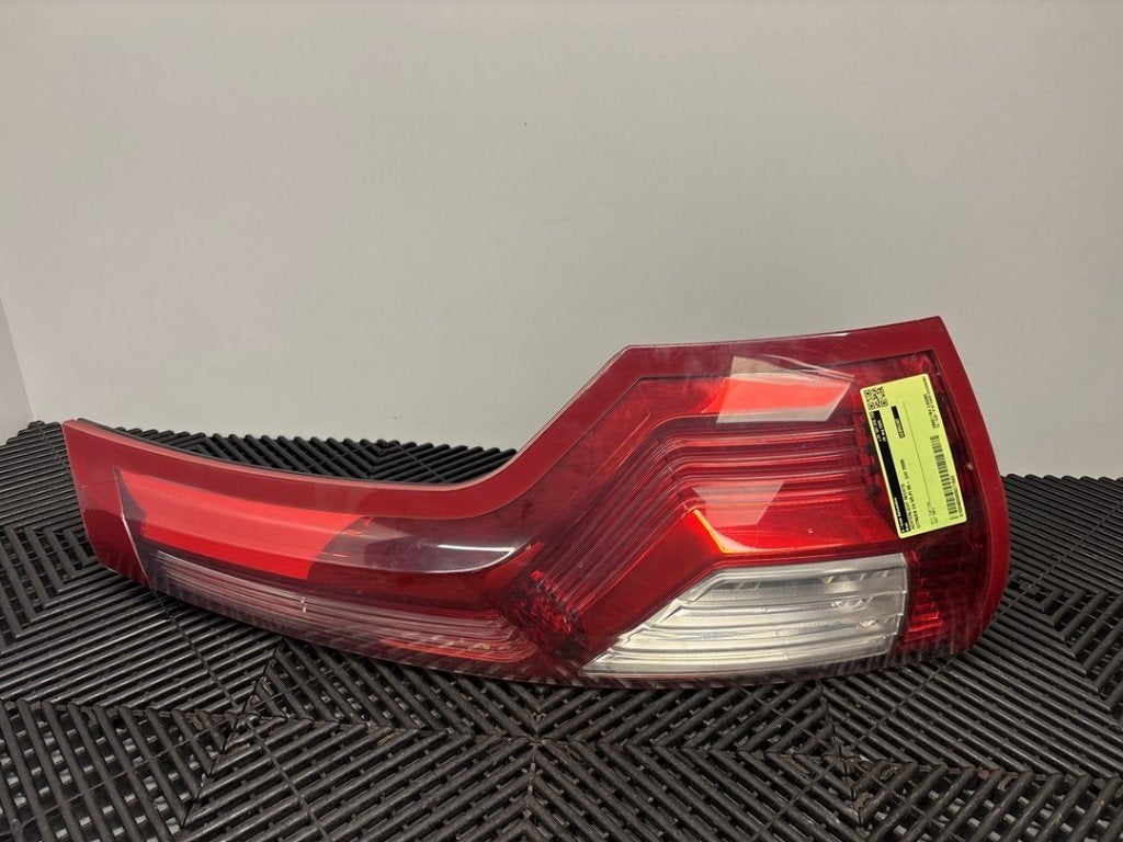 FEU ARRIÈRE DROIT C4 Grand Picasso (UA) (|00946602|), Autos : Pièces & Accessoires, Citroën, Kontakt-citroen@citroen.com, Utilisé
