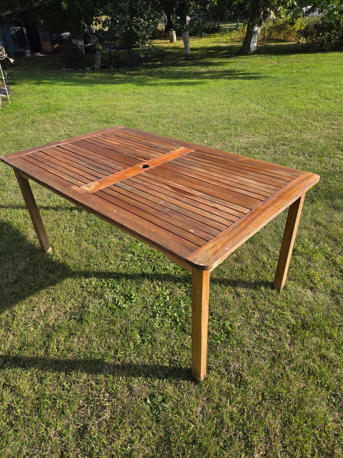 Belle table de jardin en teak, Jardin & Terrasse, Enlèvement