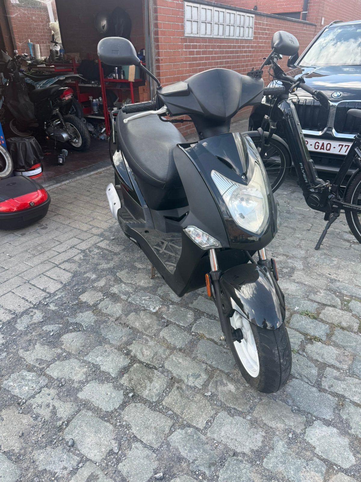 Scooter b klasse, Vélos & Vélomoteurs, Scooters | Kymco, Enlèvement, Comme neuf, Agility