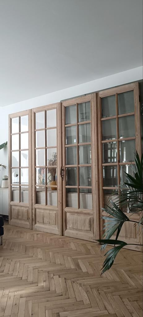 Oude vierslag deuren uit notariswoning, Ophalen, Glas