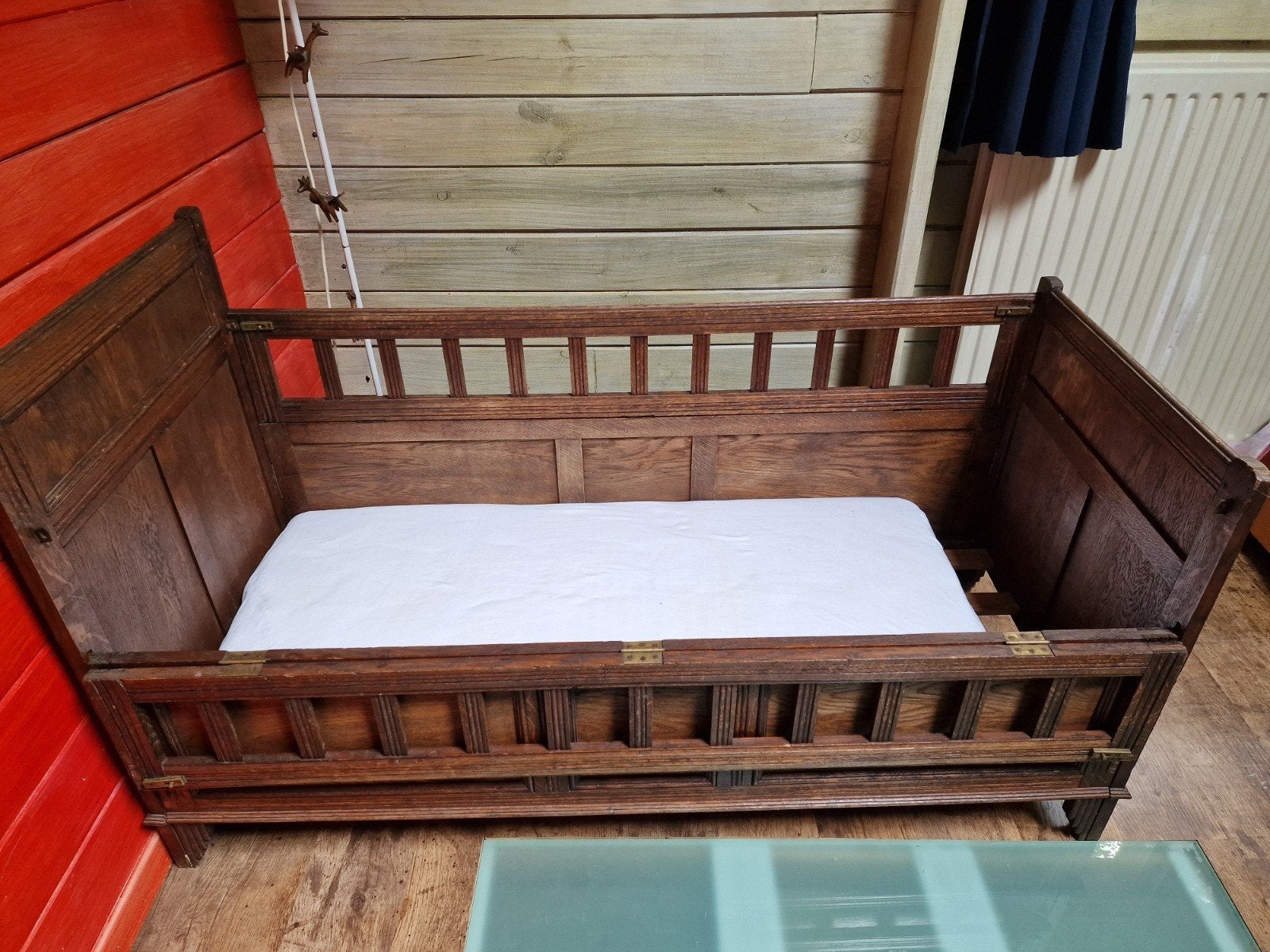 Authentiek Eiken kinderbed, Enfants & Bébés, Chambre d'enfant | Lits, Enlèvement, Matelas