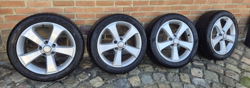 Set de 4 jantes alu Audi d'origine 17 pouces 225/45 R17 91Y, Autos : Pièces & Accessoires, Pneus été, 17 pouces, Enlèvement, Utilisé