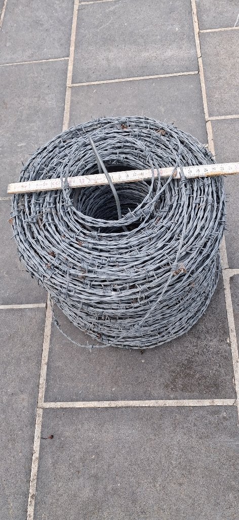 Prikkeldraad 450 m nieuw, Tuin en Terras, Ophalen, Nieuw, 20 meter of meer, Prikkeldraad