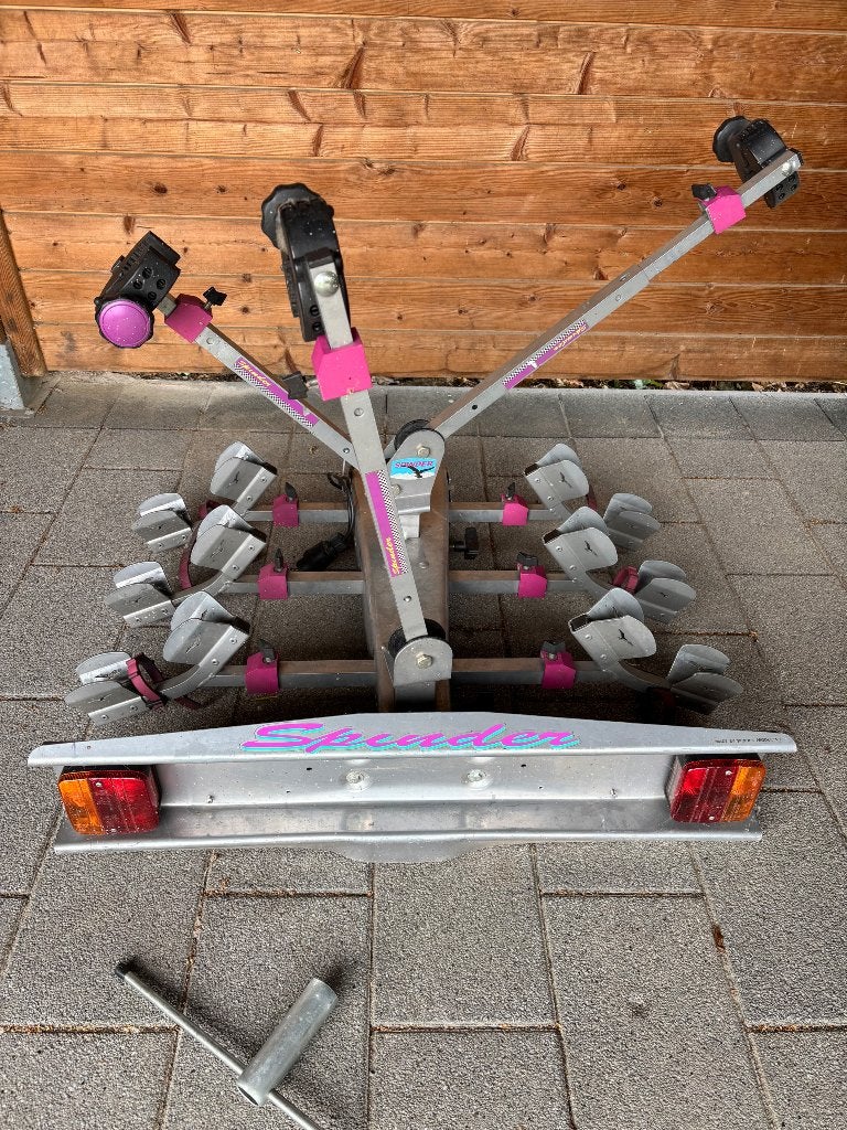 Fietsendrager Spinder 3 fietsen, weg wegens opruim, Auto diversen, Fietsendragers, Ophalen, 3 fietsen of meer, Gebruikt, Trekhaakdrager