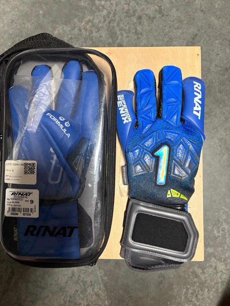 Rinat 1 Keeperhandschoenen 9 (nieuw in tas), Sport en Fitness, Voetbal, Ophalen of Verzenden, Nieuw