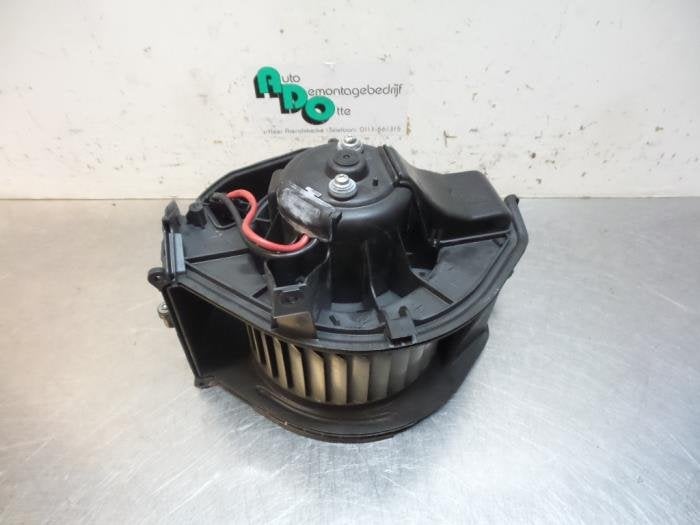 Moteur de ventilation chauffage d'un Audi A6 (A6 04-), -, 3 mois de garantie, Audi, Utilisé
