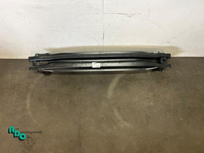 Cadre pare-chocs arrière d'un Volkswagen Polo (Polo 17-), Volkswagen, -, 3 mois de garantie, Utilisé
