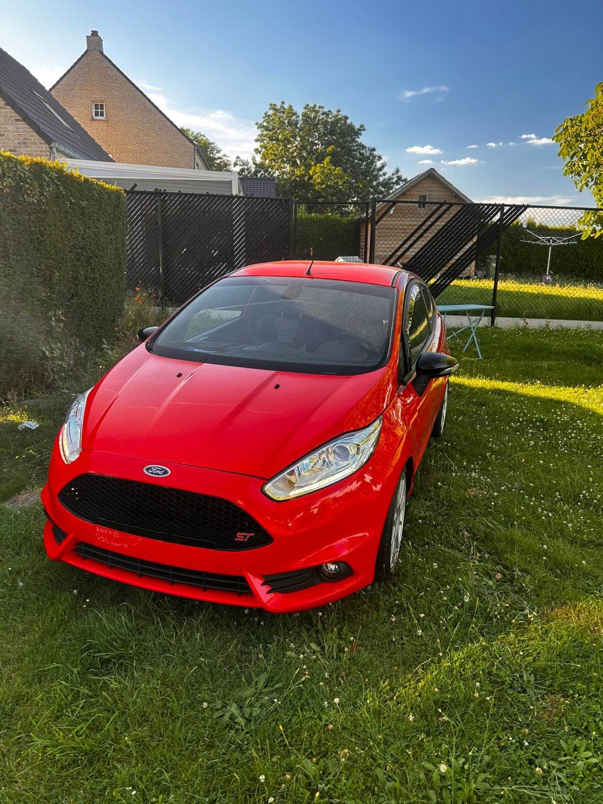 FIESTA ST, Autos, Ford, Particulier, Fiësta, ABS, Airbags, Air conditionné, Bluetooth, Air conditionné automatique, Cruise Control
