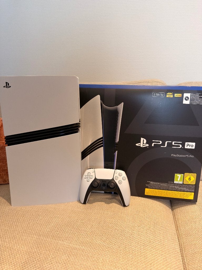 PlayStation 5 Pro 2TB–als nieuw – Met garantie (Mediamarkt), Consoles de jeu & Jeux vidéo, Enlèvement, Comme neuf, Playstation 5