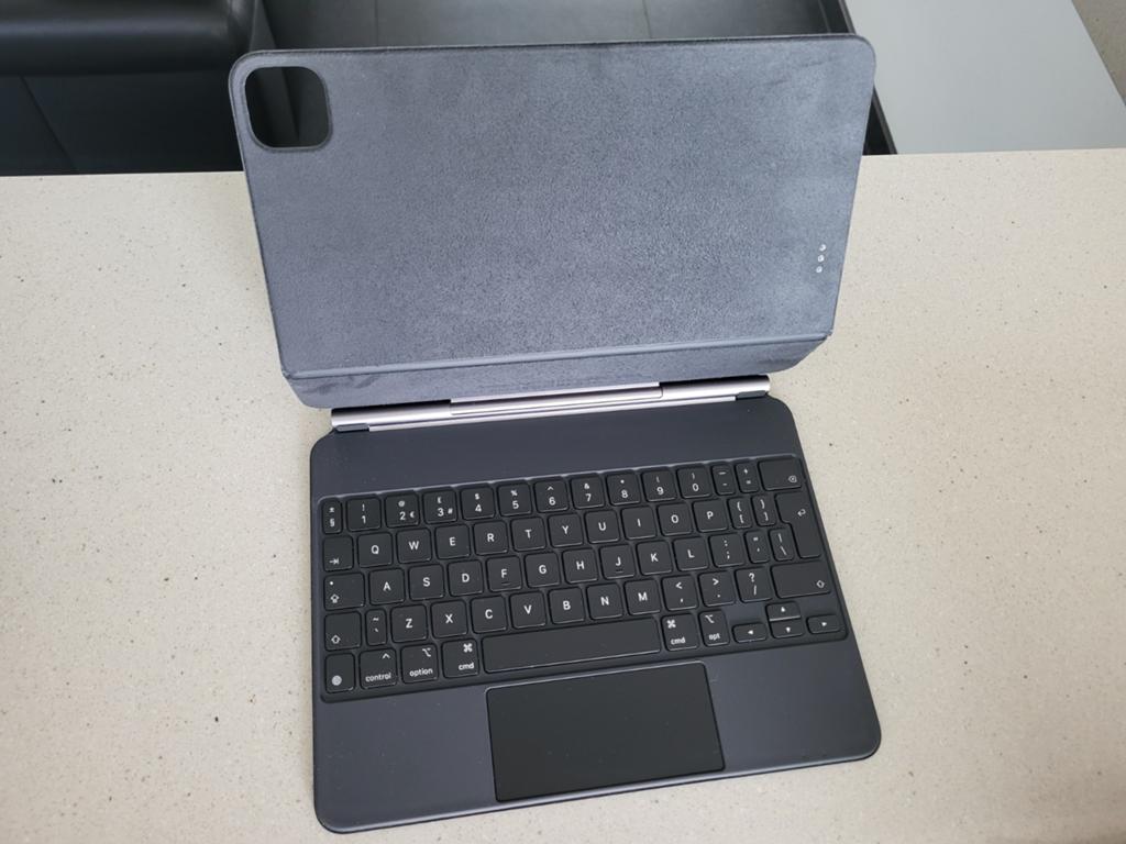 Apple Magic Keyboard 11 inch iPad Air/Pro – zwart, Computers en Software, Tablet-hoezen, Ophalen of Verzenden, Apple, Overige typen