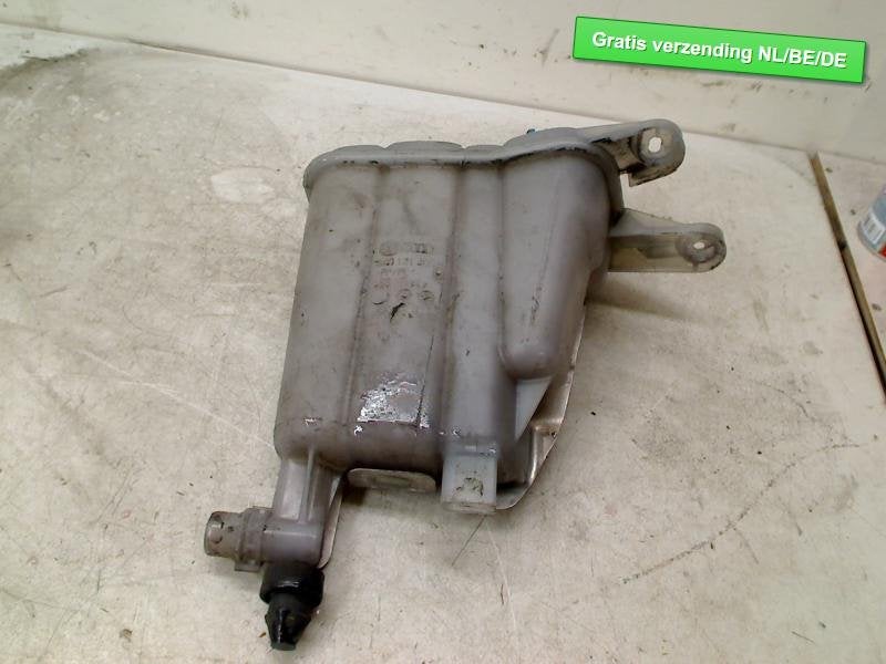 VASE D'EXPANSION Audi S5 (8T3) (8K0121405A), Auto-Union-Straße  1,
85057  Ingolstadt, DE, Info@audi.de, Audi, Utilisé