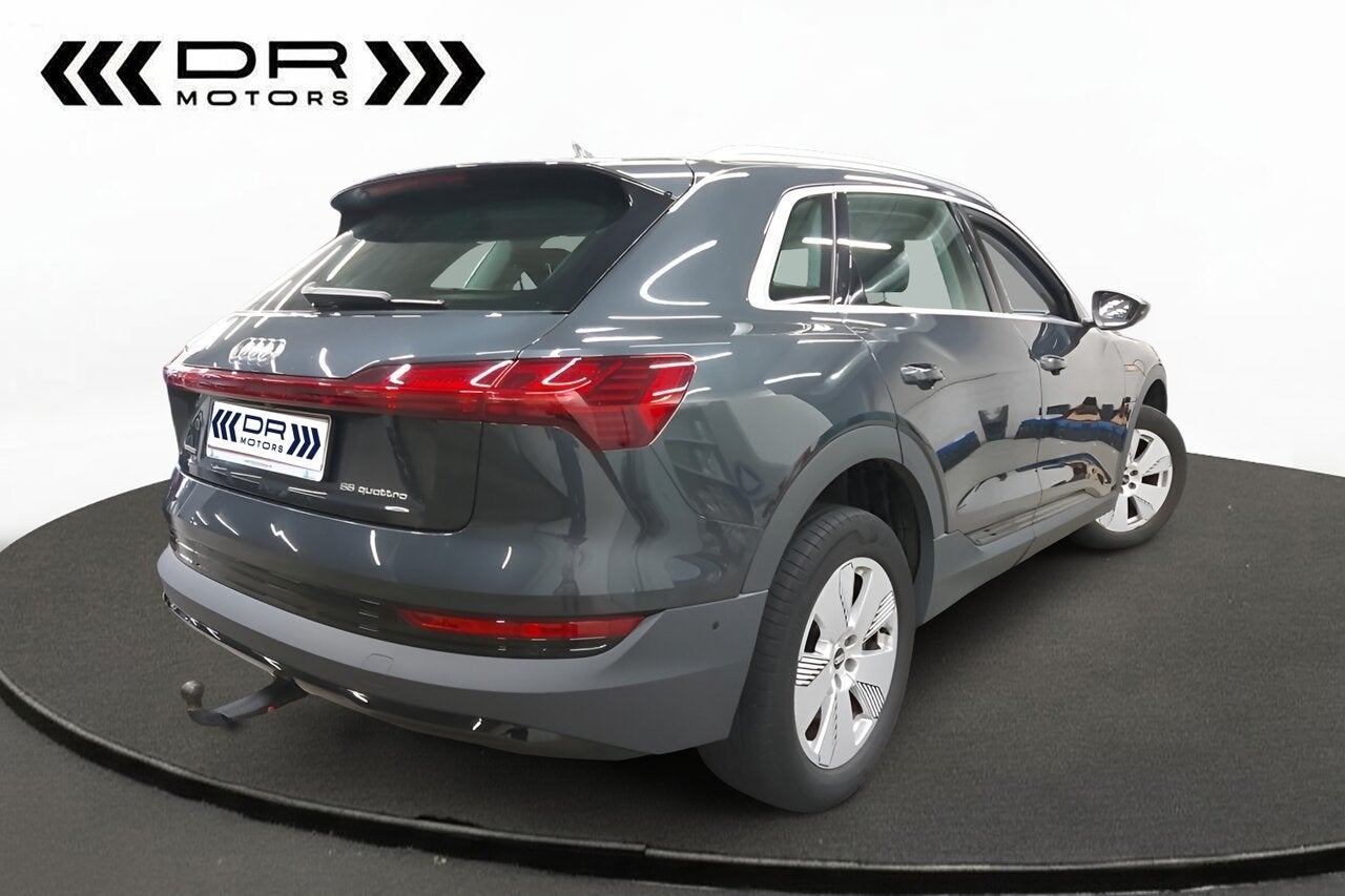 Audi e-tron 55 QAUTTRO - LUCHTVERING -, Autos, 0 kg, Argent ou Gris, 408 ch, 0 kg