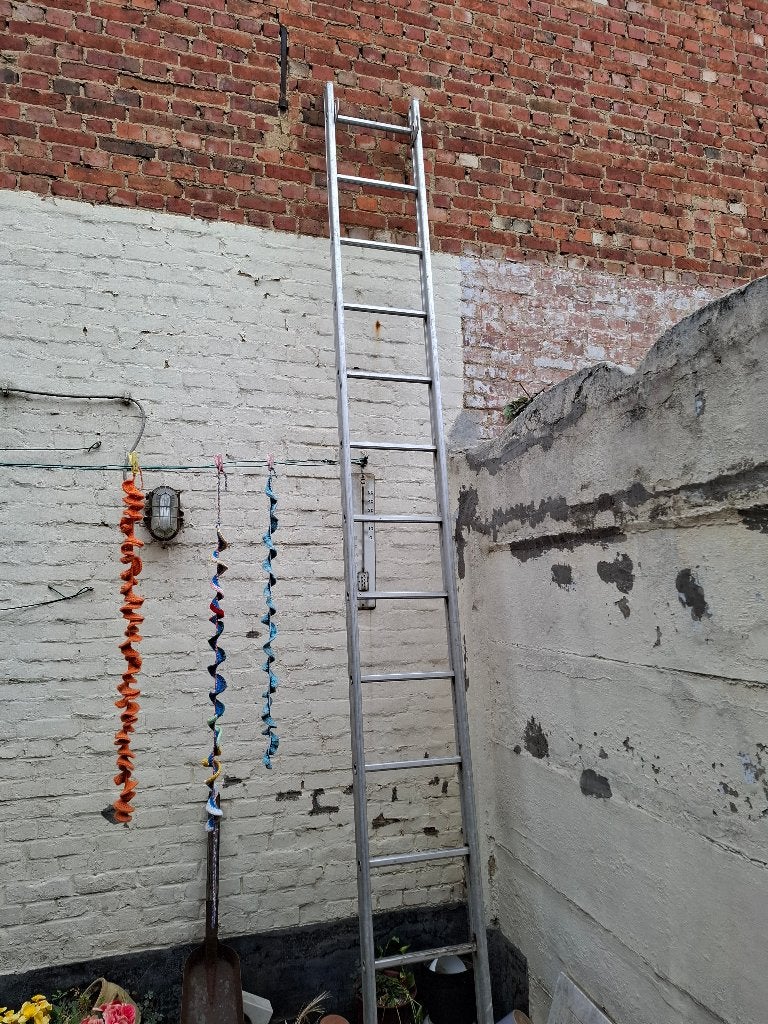 ladder uitschuifbaar, Doe-het-zelf en Bouw, Ladders en Trappen, Ophalen, Gebruikt, Ladder, Opvouwbaar of Inschuifbaar
