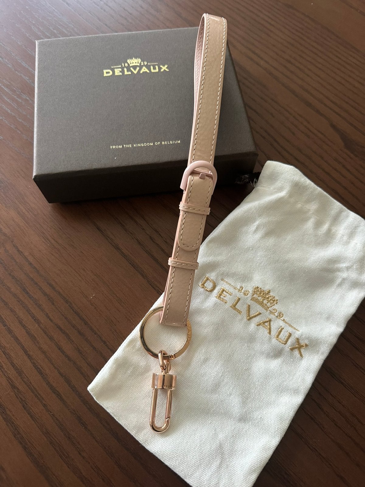 Delvaux sleutelhanger brillant gesp, Ophalen, Zo goed als nieuw