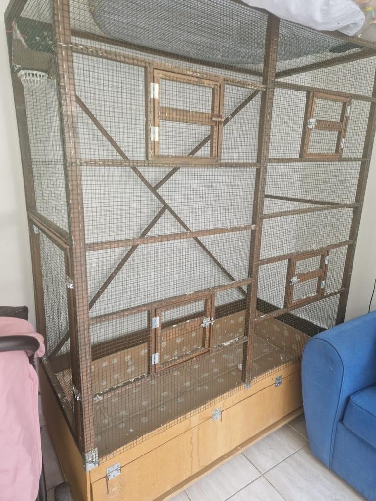Volière a vendre, Animaux & Accessoires, Oiseaux | Cages & Volières, Enlèvement ou Envoi, Volière