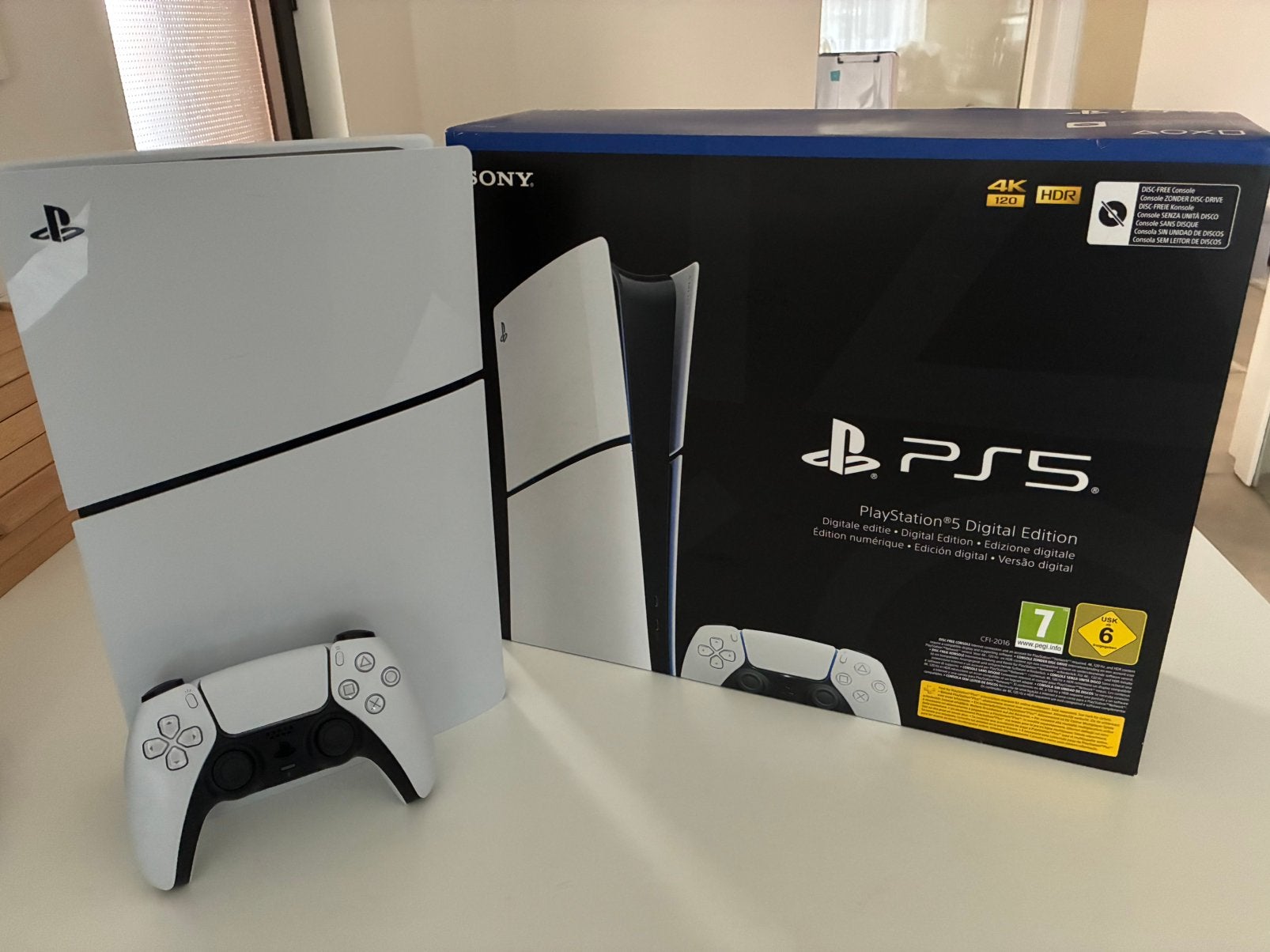 Playstation 5 Digital Edition 1TB, Enlèvement, Comme neuf, Playstation 5 Digital