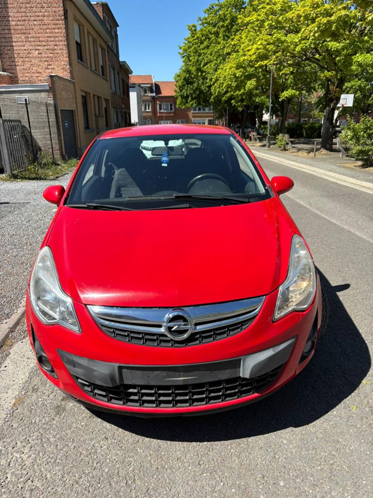Opel corsa 1.3 diesel prête à immatriculé, Auto's, Euro 5, 5 deurs, Particulier, Corsa