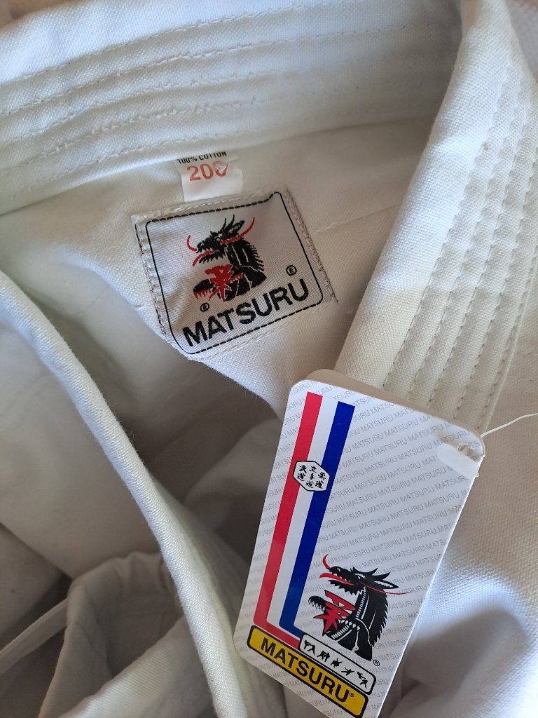 Matsuru karate pak 2.00 M, Sports & Fitness, Enlèvement ou Envoi, Neuf, Karaté, Costume d'arts martiaux