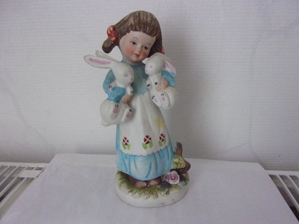 bibelot fillette et ses lapins, Antiquités & Art, Enlèvement ou Envoi