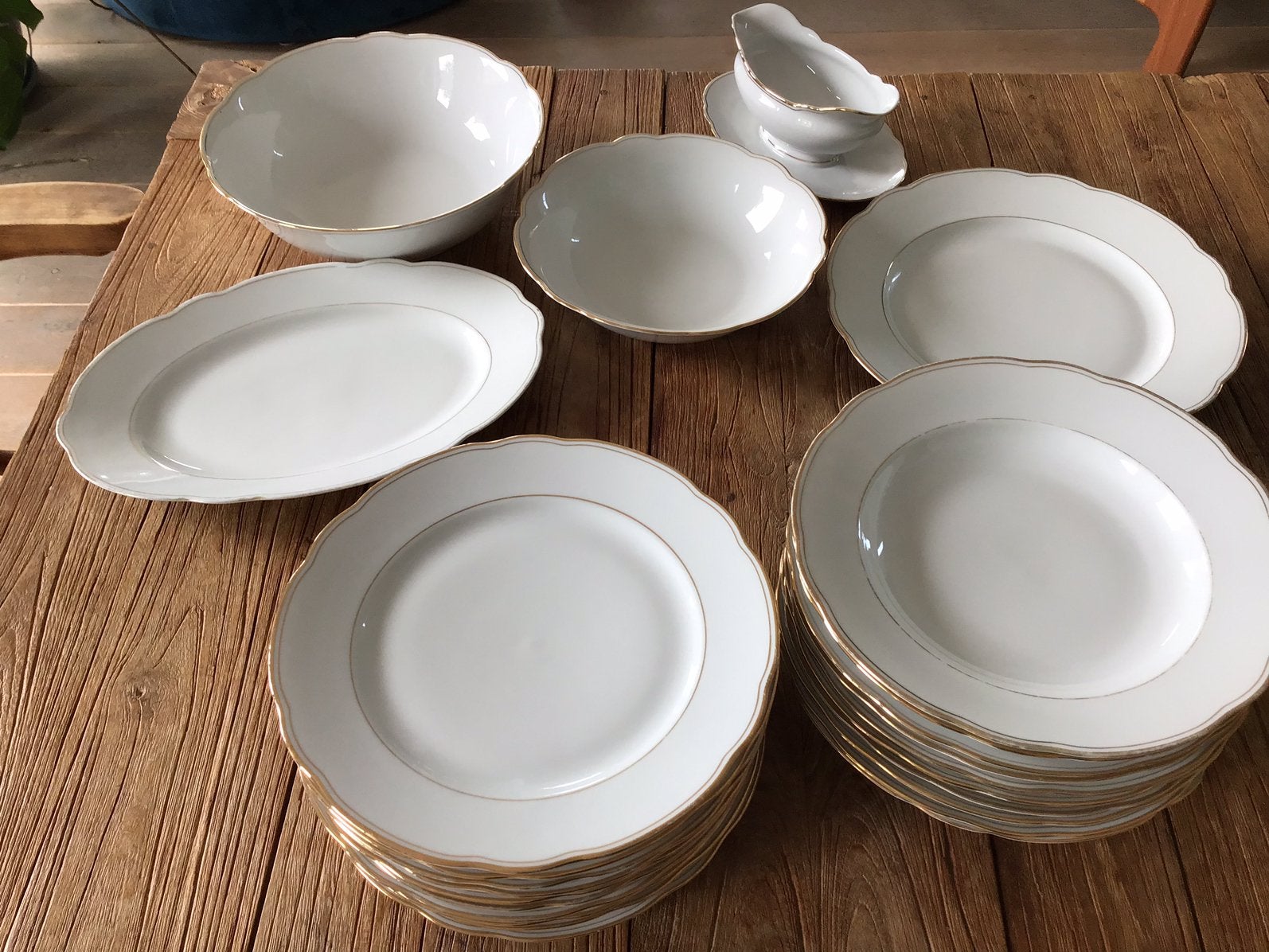 Oud servies met gouden randje, Ophalen, Overige materialen, Gebruikt, Overige merken