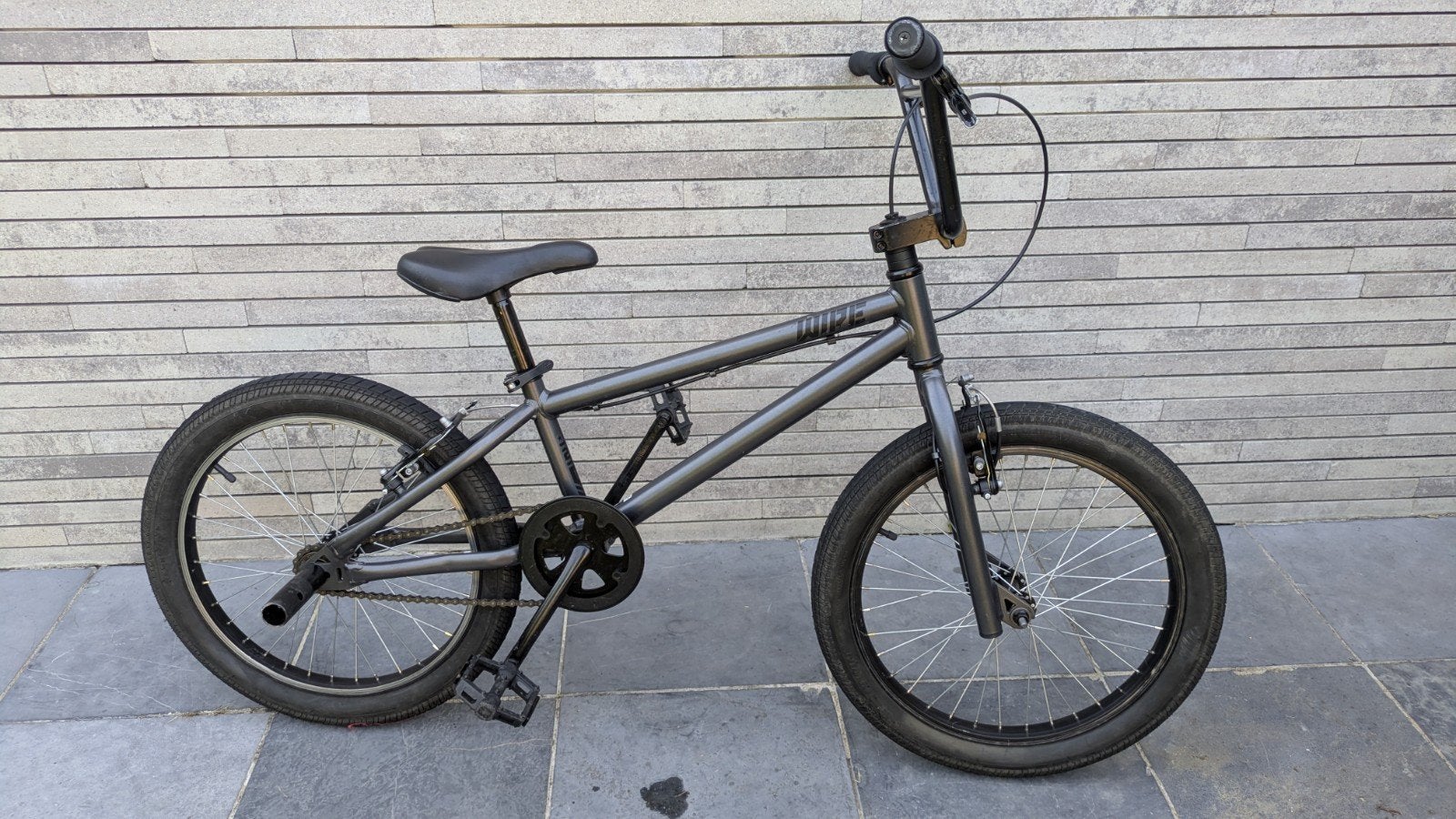Bmx Wipe 100 20 inch, Vélos & Vélomoteurs, Frein sur jante, Repose-pieds, Acier, Comme neuf