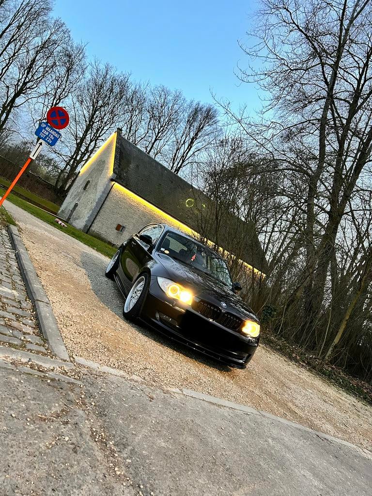 BMW 120 99800 km !, Autos, Cuir, Achat, 2 portes, Cruise Control