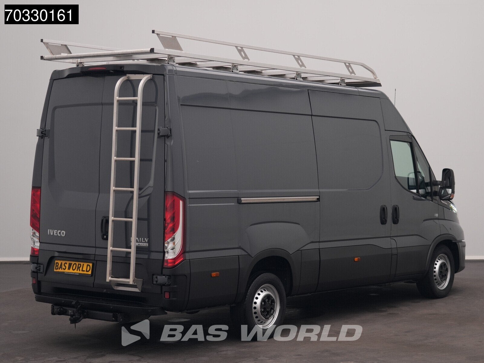 Iveco Daily 35S21 3.0L Automaat L2H2 Navi ACC LED 3,5t Trekh, Auto's, Bestelwagens en Lichte vracht, Stof, Gebruikt, Euro 6, 4 cilinders