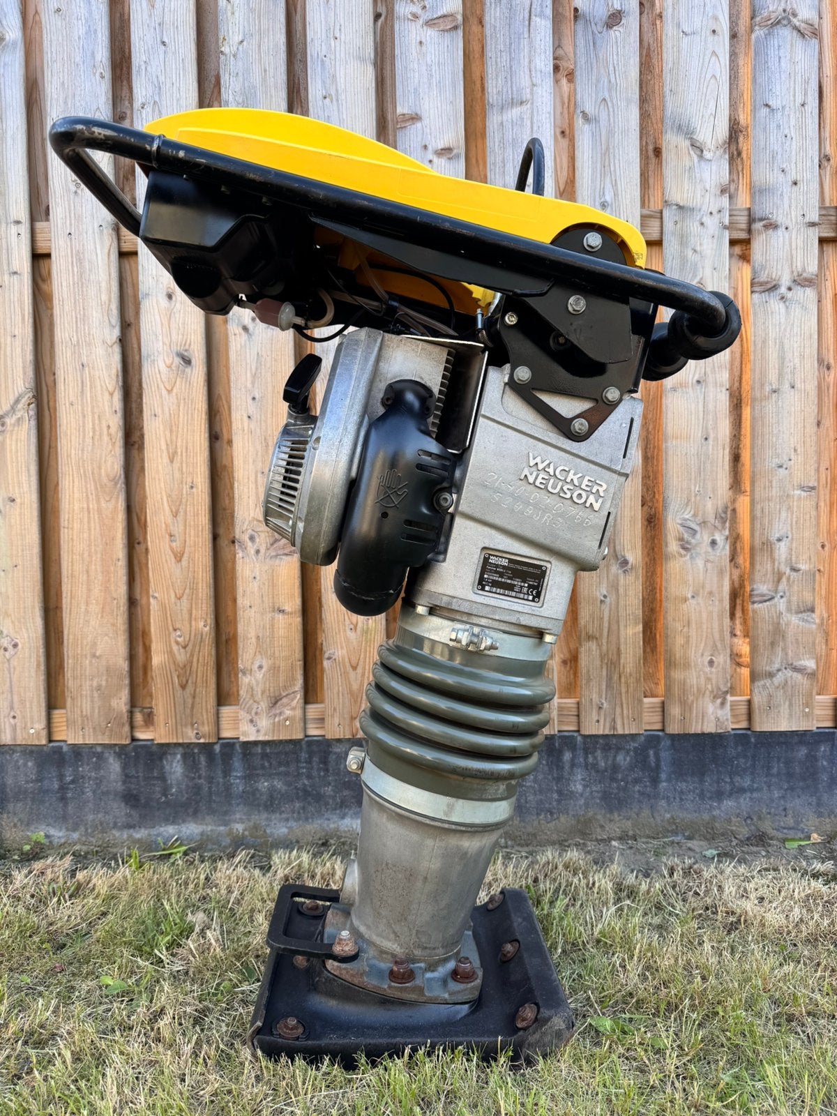 Wacker Neuson Trilplaat Stamper BS 60-2 uit 11.2021, Ophalen