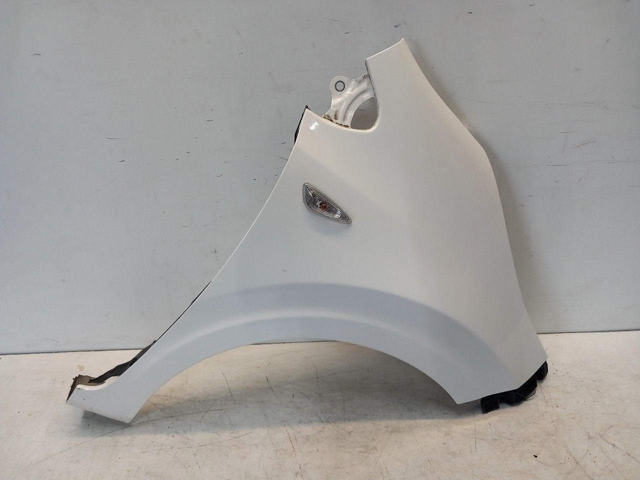 Spatbord rechts voor Kia Picanto, Auto-onderdelen, Onderdelen@venauto.nl, Van der Ven Autorecycling B.V., Ettenseweg 76, 4706 PB Roosendaal, The Netherlands