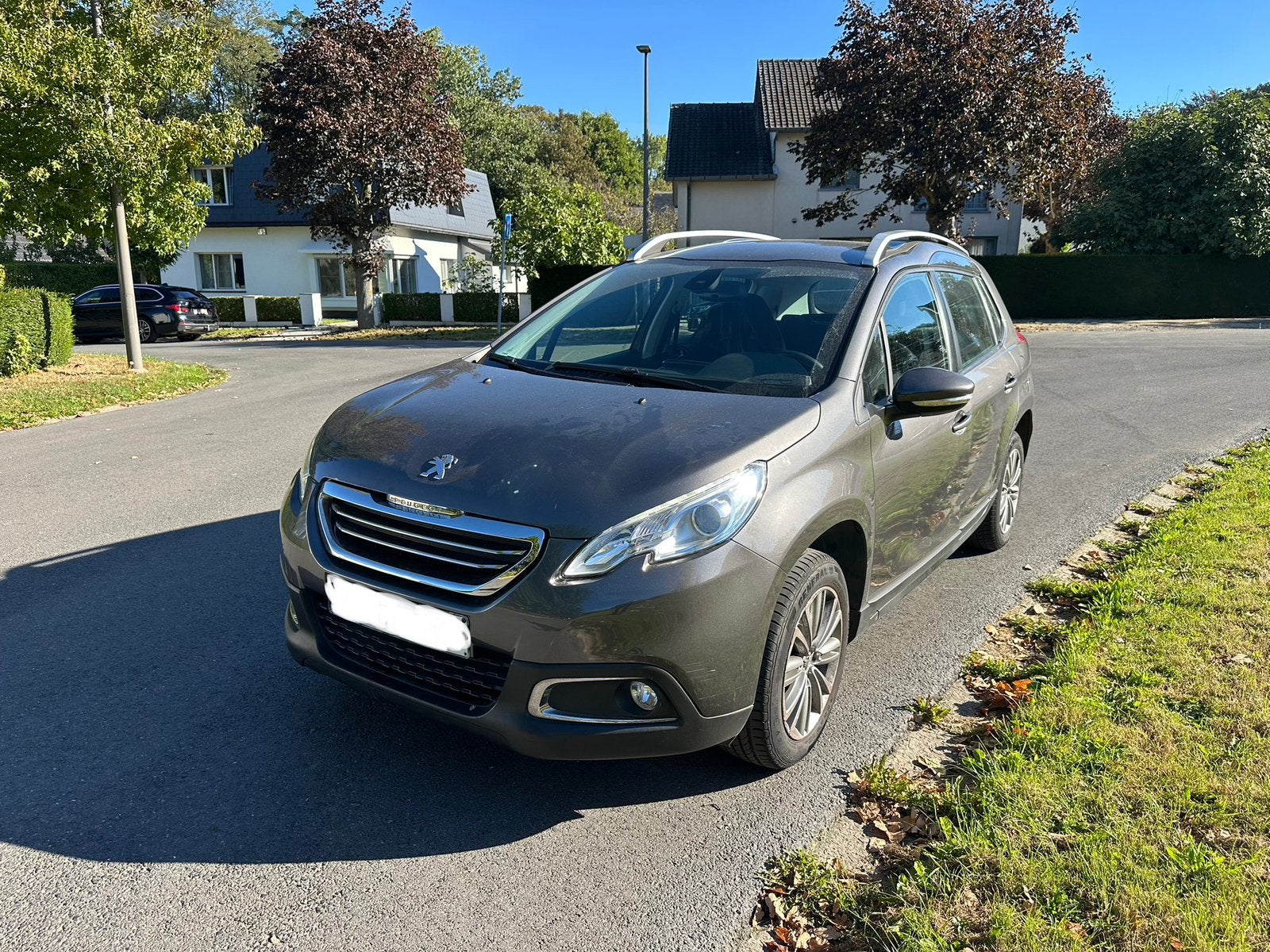 Peugeot 2008 1.2 essence prete a immatriculer, Achat, Boîte manuelle, Noir, 5 portes