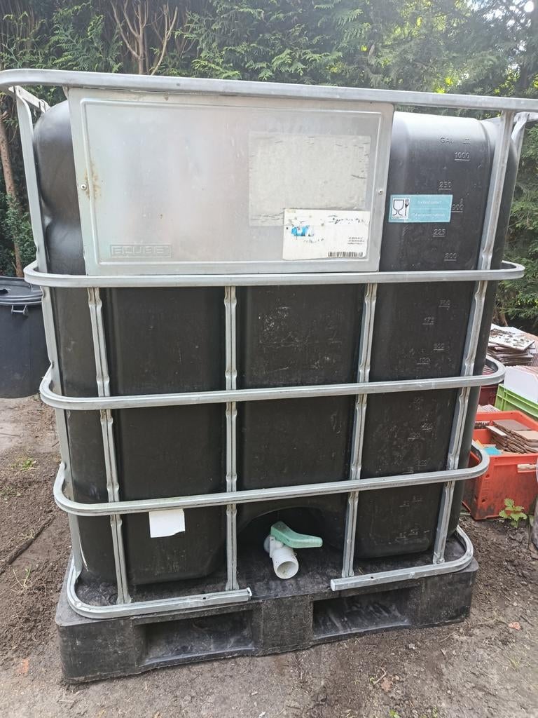 Ibc tank anti-algen, Ophalen