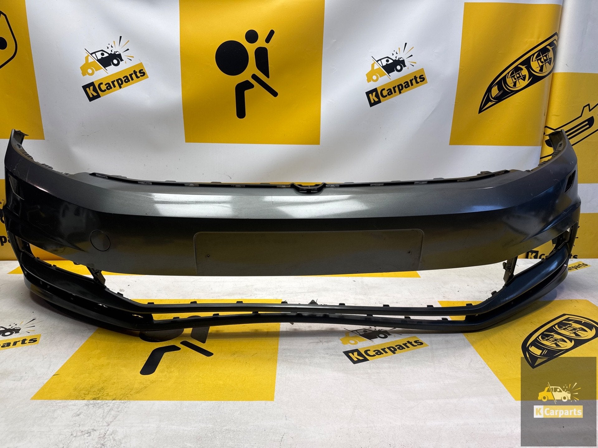 Pare-chocs Avant VW Touran 5TA KLS Original 5TA807221A-, Info@fabrikant.eu, Fabrikant BV, Pare-chocs, Utilisé