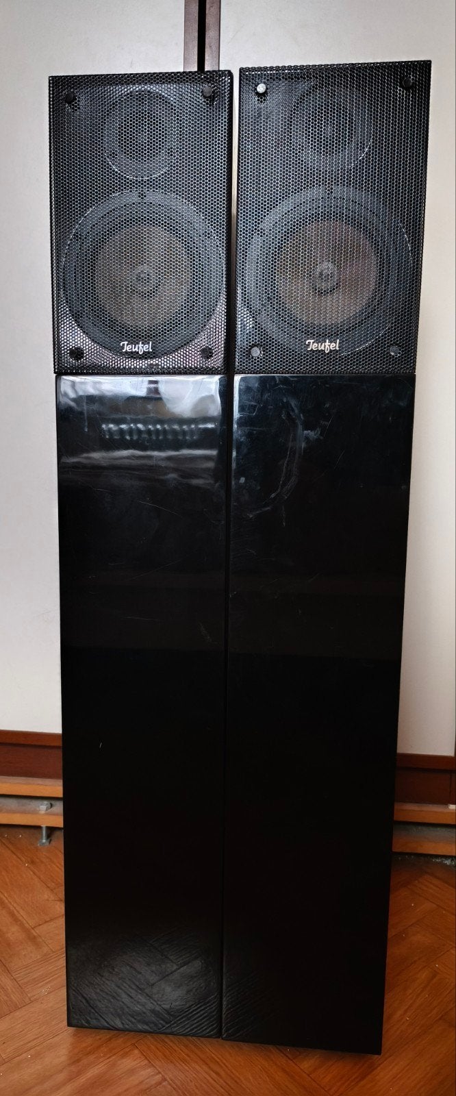 TEUFEL M320F FRONT SET WITH ACTIVE WOOFER, Enlèvement