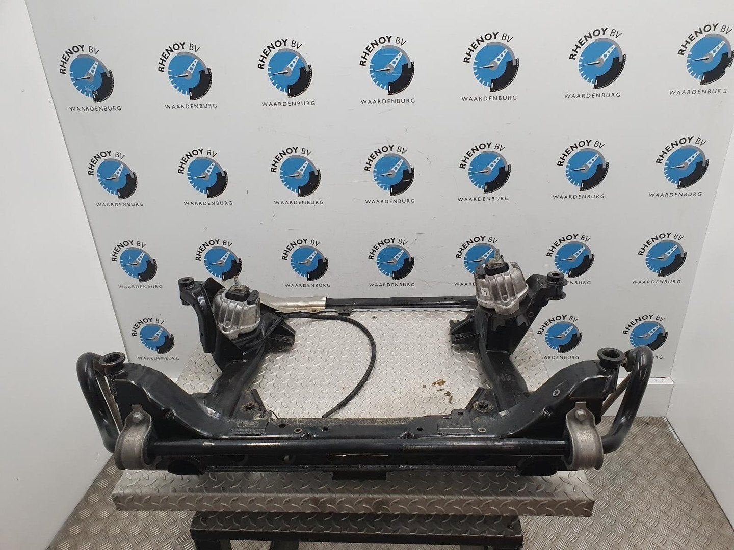 BMW X1 E84 X20D SUBFRAME VOOR 2013, Ophalen of Verzenden, Gebruikt, Stiba lid