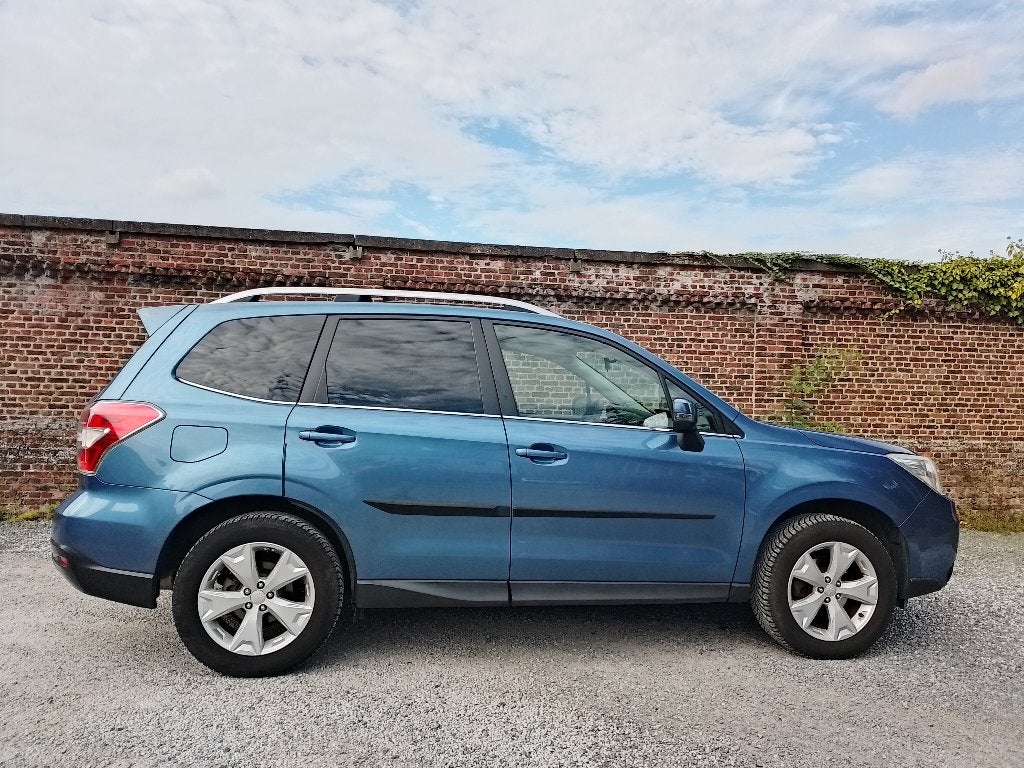 Subaru Forester 2.0i automaat, Auto's, Automaat, Euro 5, Zwart, 4 cilinders