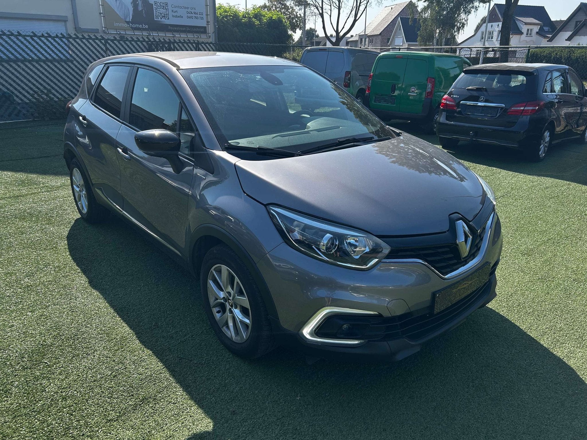 Renault Captur 0.9 TCe Limited Edition  GPS  AIRCO  KE, Autos, Renault, Argent ou Gris, Achat, Euro 6, Entreprise