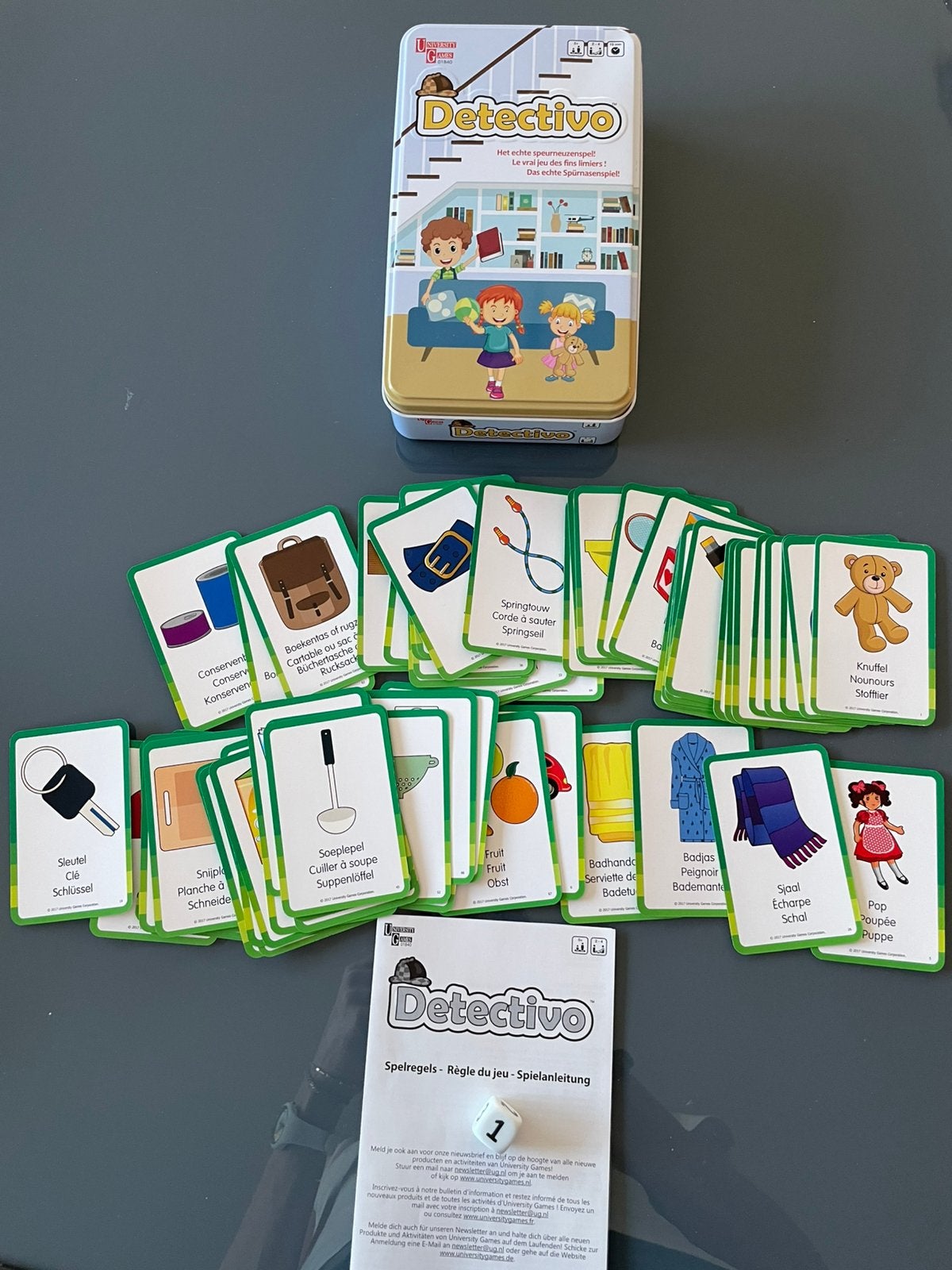 Jeu de cartes Detectivo, University Games, Enlèvement ou Envoi, Comme neuf