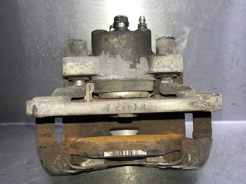 ETRIER DE FREIN AVANT DROIT ABS Toyota Yaris III (P13), Utilisé, Toyota