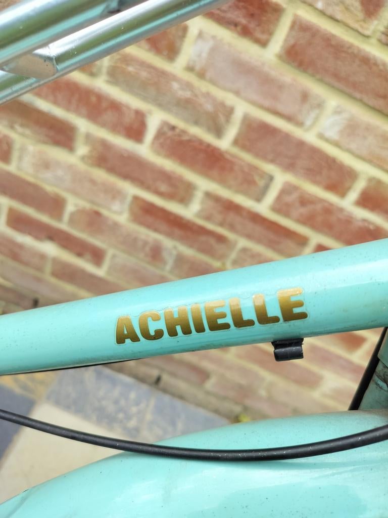 Achielle damesfiets, Enlèvement