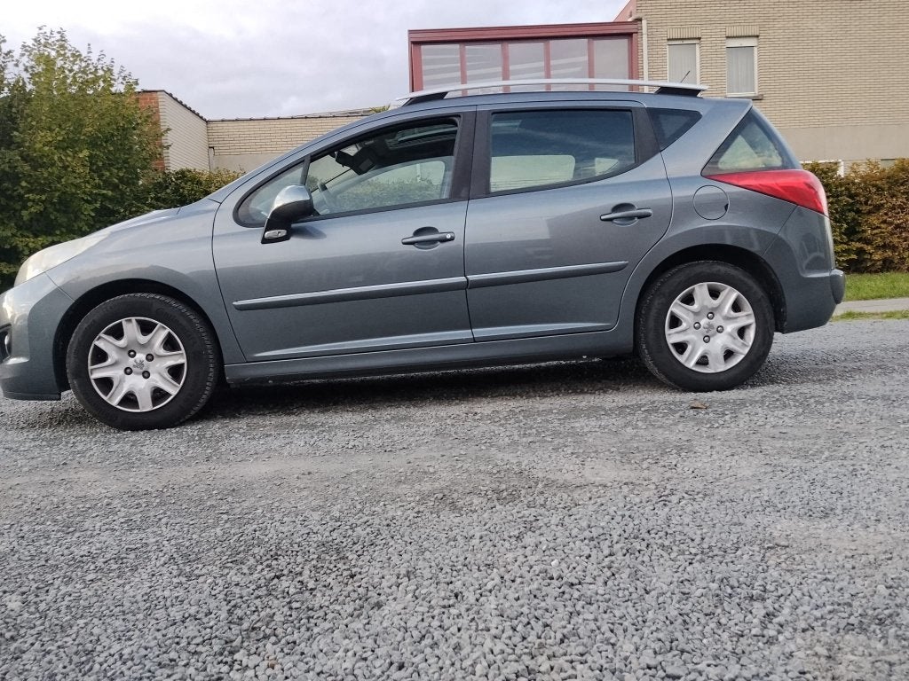 PEUGEOT 207/1600cc DIESEL/GEKEURD/12MAAND GARANTIE, Autos, Achat, Entreprise, Boîte manuelle, 5 portes