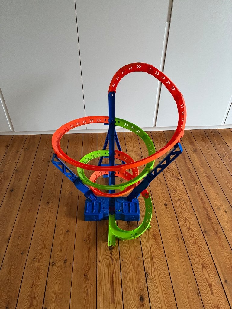 Hot Wheels racebaan, Kinderen en Baby's, Speelgoed | Racebanen, Ophalen, Racebaan, Zo goed als nieuw, Hot Wheels