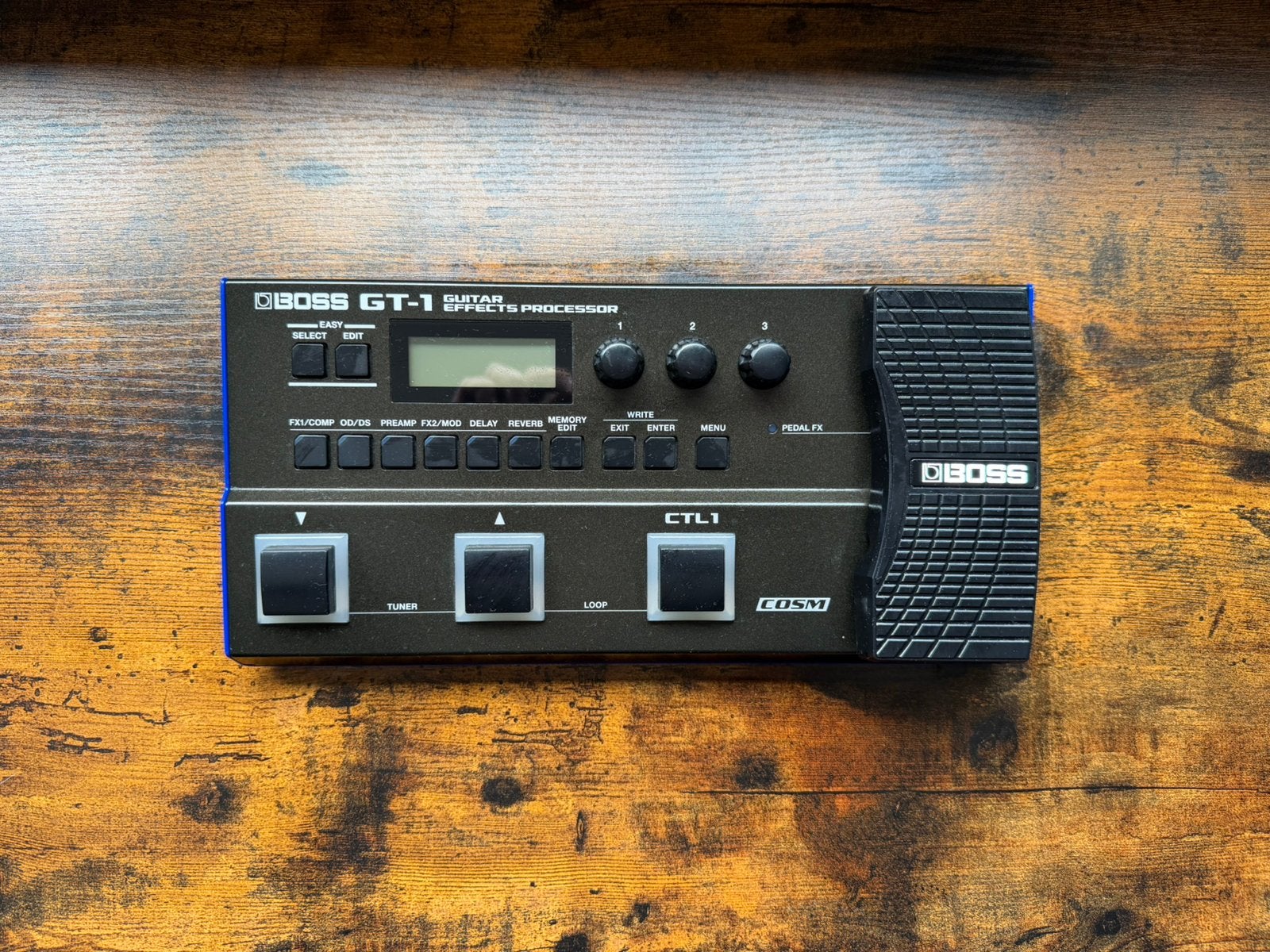 Boss GT-1 Multi effect pedaal, Musique & Instruments, Effets, Enlèvement ou Envoi, Comme neuf