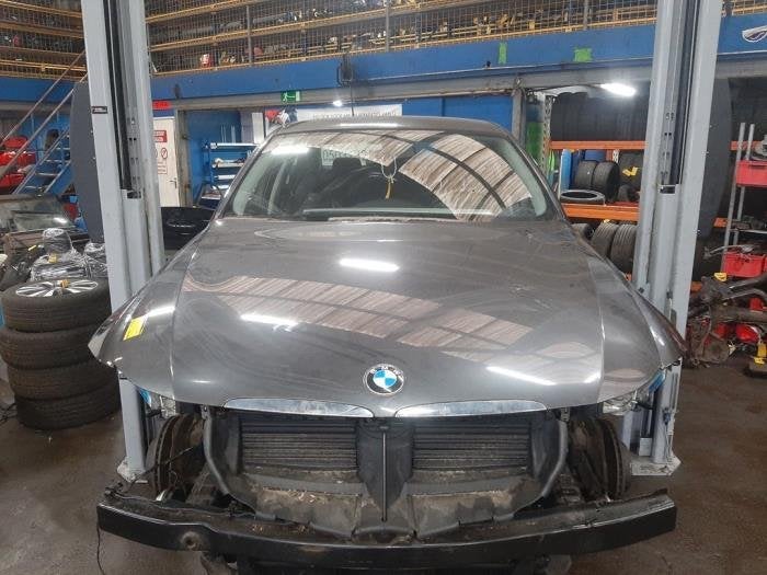 Capot d'un BMW 3-Serie (A22), -, -, 3 mois de garantie, Utilisé