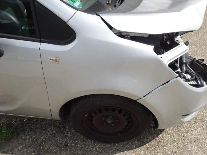 Scherm rechts-voor van een Opel Meriva (Z176), Gebruikt, -, -, Opel