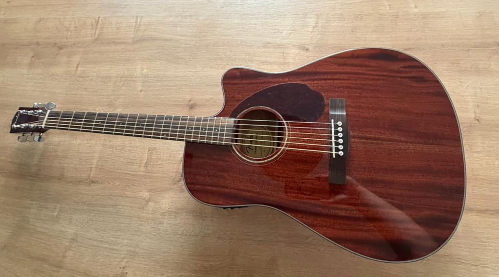 Fender elektro-akoestische gitaar CD-140 SCE met flightcase, Ophalen, Zo goed als nieuw