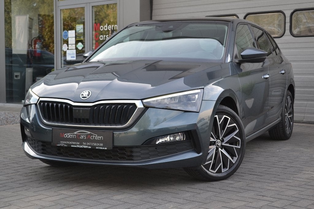 Skoda Scala "Ambition" 1.5 FSI Benzine + DSG automaat * Pano, Auto's, Dealer onderhouden, 4 cilinders, 620 kg, 115 g/km