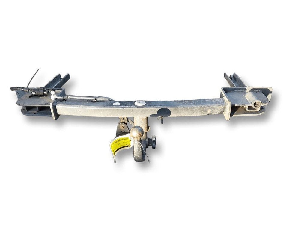TREKHAAK Opel Zafira Tourer (P12) (01-2011/07-2019), Auto-onderdelen, Gebruikt, Opel, Opel Automobile GmbH, Kontakt-opel@opel.com