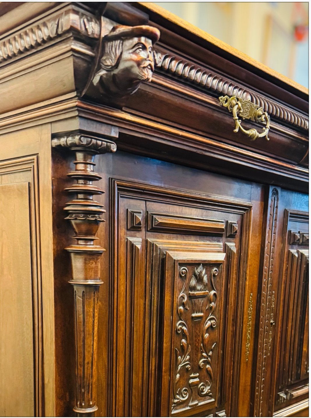 prachtig, karaktervol antiek dressoir, Antiek en Kunst, Ophalen of Verzenden