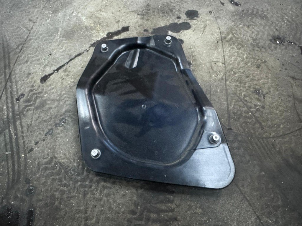 Porsche Cayman GT4 RS rechter inlaatklep, Ophalen, Gebruikt, Rechts, Porsche
