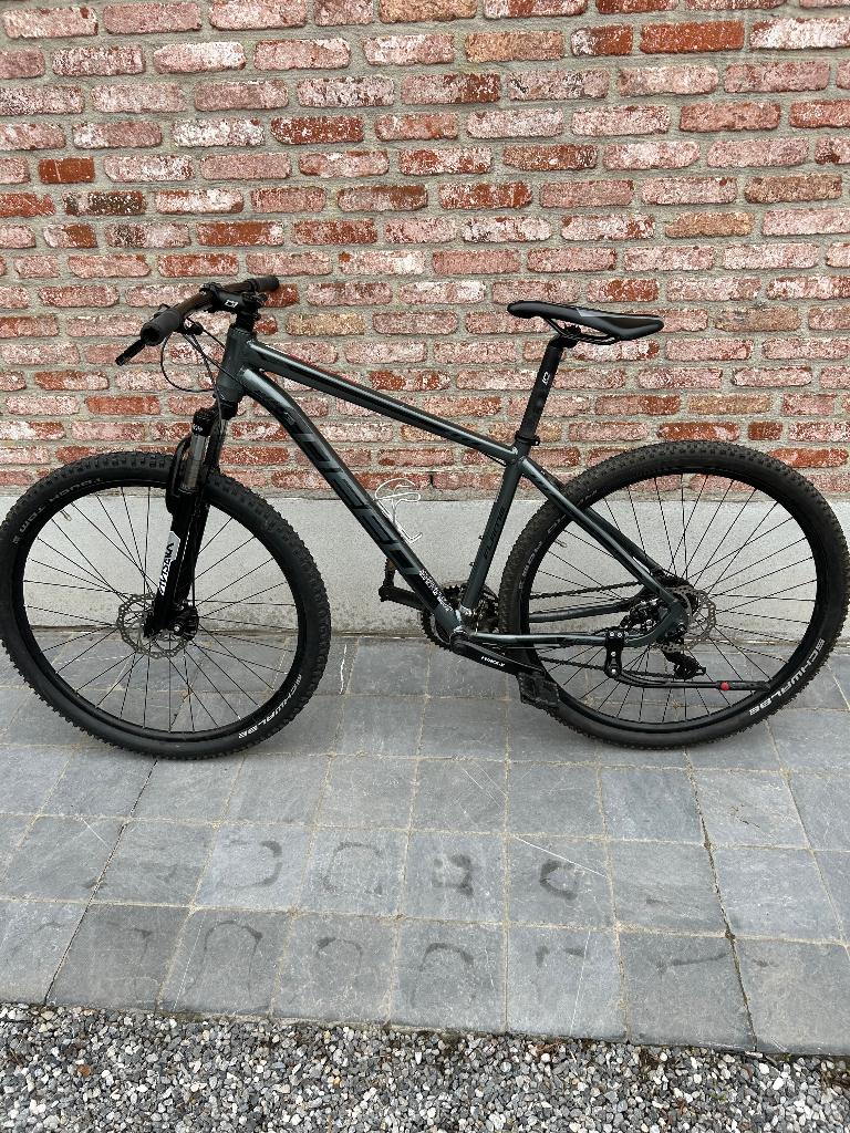 Mountainbike, Ophalen, Zo goed als nieuw, Meer dan 20 versnellingen